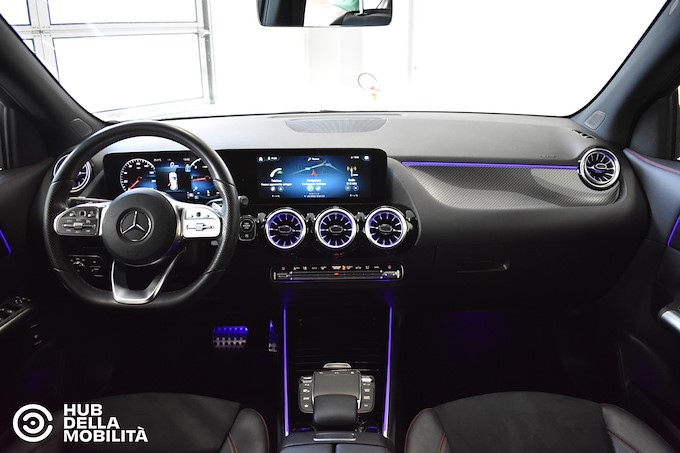 MERCEDES-BENZ GLA 220 d Automatic 4Matic Premium